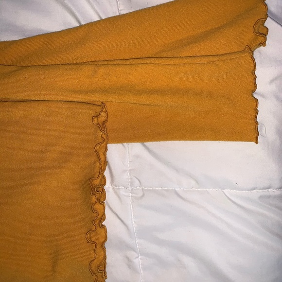 Cute long sleeve - Picture 3 of 3